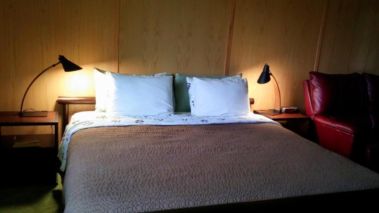 The Usonian Inn Llc Spring Green Eksteriør bilde