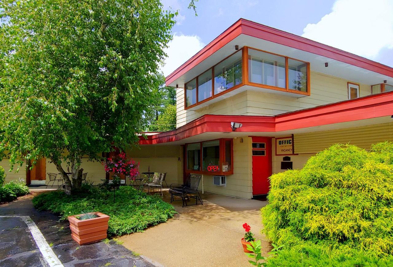 The Usonian Inn Llc Spring Green Eksteriør bilde